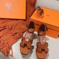 Hermes Sandals